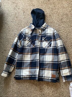 Men's Hooded Plaid Puffer Jacket in Navy and Cream